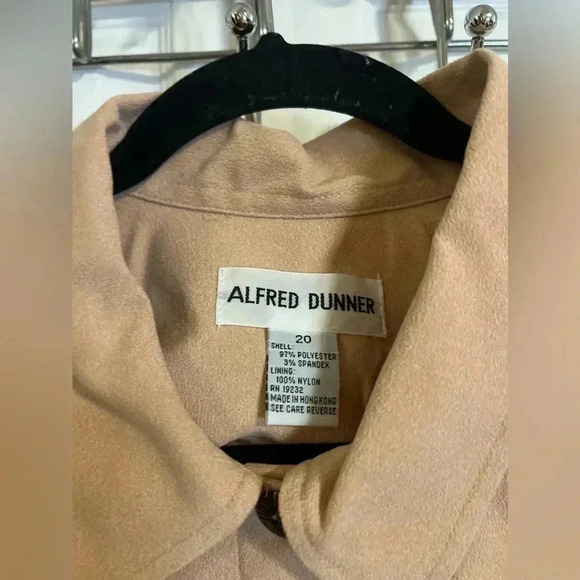 Alfred Dunner Stone Canyon Chore jacket Women’s Size 20 Pockets Apricot NWT - Picture 3 of 7